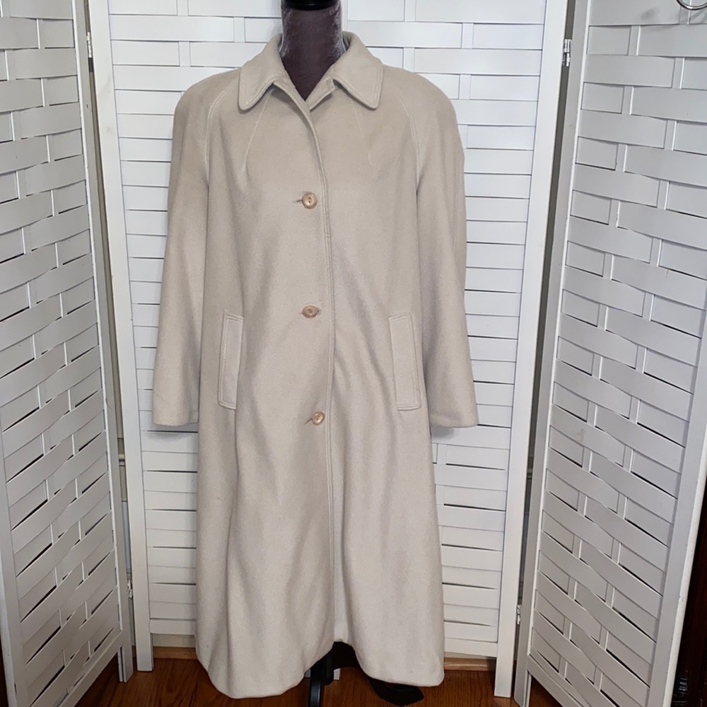 Vintage Wellington Fashions Kashmiracle long coat